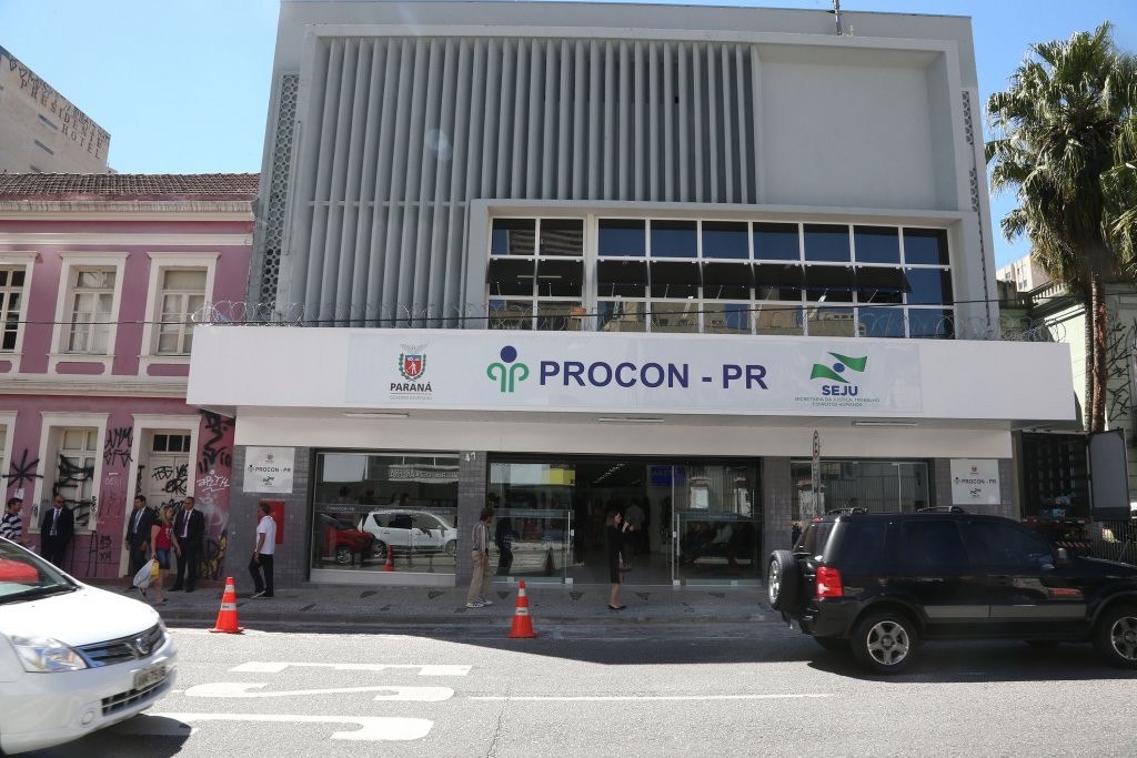 Imagem referente a notícia: Procon-PR promove mutirão online de renegociação de dívidas; prazo vai até 15 de abril