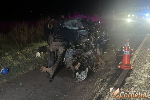 Homem morre em colisão frontal envolvendo Siena e uma carreta na BR-369