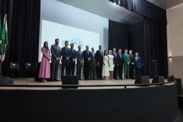 Imagem referente a notícia: Solenidade de Posse dos Vereadores, Prefeito e Vice-Prefeito de Corbélia marca um novo ciclo de compromisso com a cidade