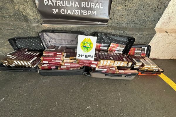 Imagem referente a notícia: Patrulha Rural apreende cigarros contrabandeados em abordagem na BR-369