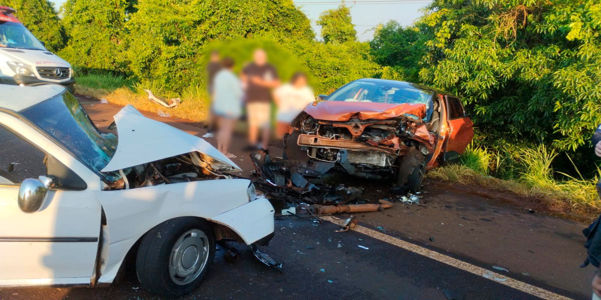 Colisão entre três veículos deixa seis feridos na BR-369, em Corbélia