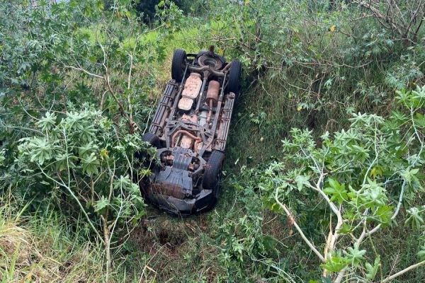 Imagem referente a notícia: Colisão traseira envolve três veículos na BR-369 e deixa uma pessoa ferida