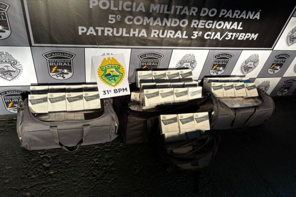 Imagem referente a notícia: Patrulha Rural apreende cigarros contrabandeados em ônibus na BR-369