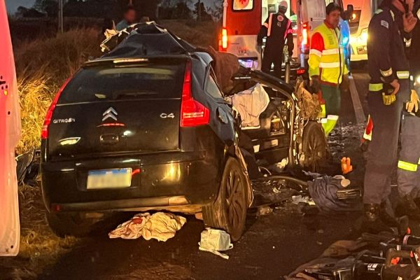 Imagem referente a notícia: Tragédia na BR-369: Grave acidente deixa três mortos e cinco feridos em Corbélia