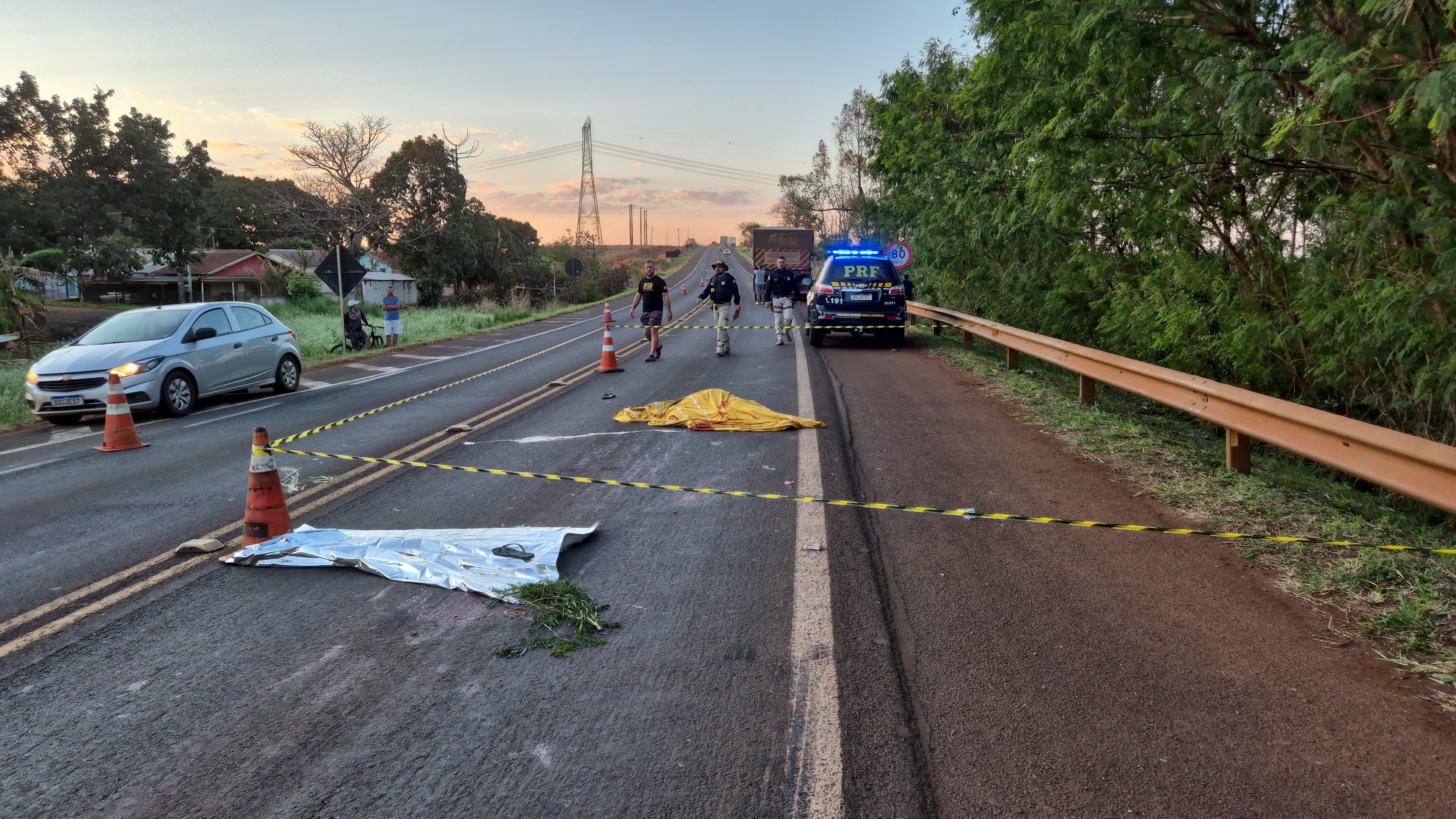 Jovem morre atropelado por carreta na BR-369 em Ouro Verde do Piquiri