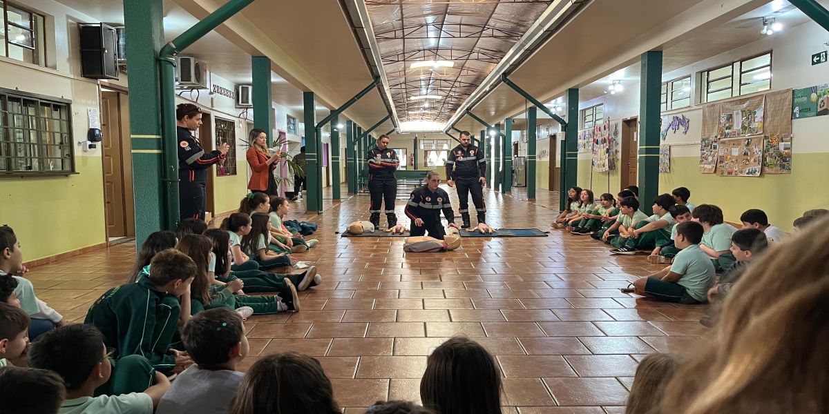 Projeto Samuzinho leva conscientização e primeiros socorros às escolas municipais de Corbélia