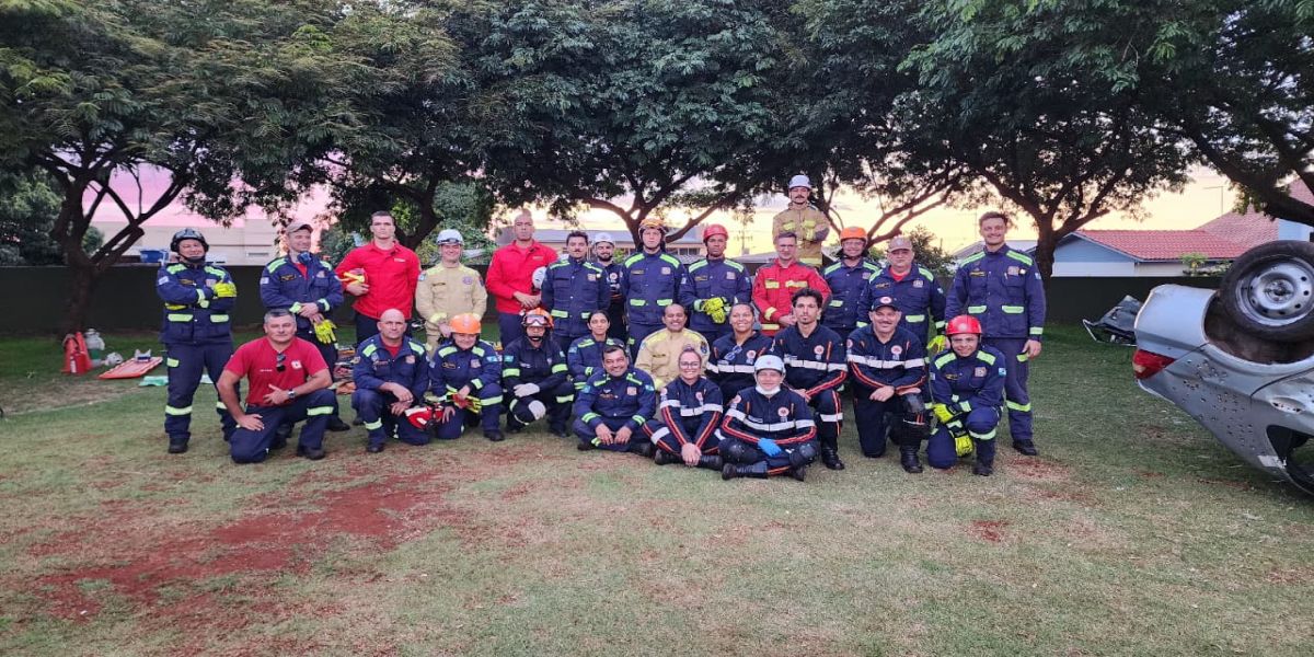 Treinamento de Resgate Veicular reúne equipes da região em Corbélia e Nova Aurora