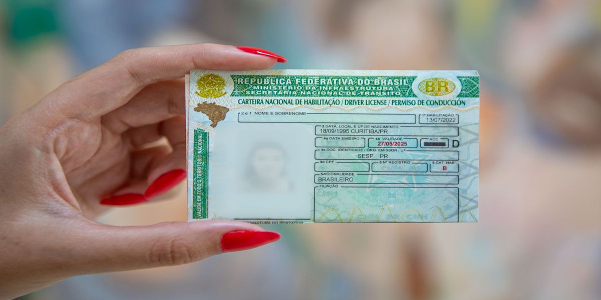 Detran-PR alerta sobre golpe com uso do programa CNH Social para atrair vítimas