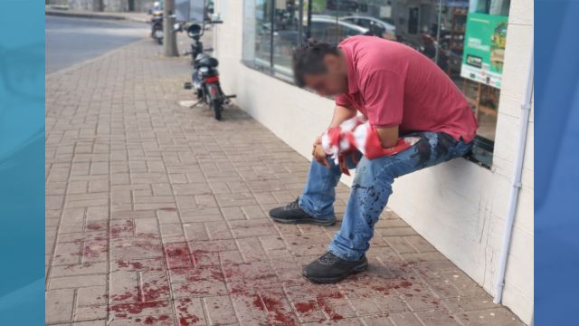 Briga na Praça Brasil termina em esfaqueamento e dois presos em Corbélia