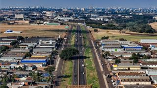 Imagem referente a notícia: Paraná bate recorde histórico de pagamentos à vista do IPVA em 2026