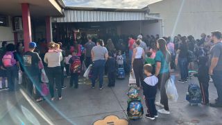 Imagem referente a notícia: Mais de 2 mil alunos retornam às aulas e iniciam novo ano letivo na rede municipal de Corbélia