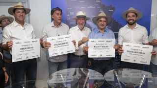 Imagem referente a notícia: Estado vai destinar R$ 253 milhões para infraestrutura turística de 19 cidades do Oeste