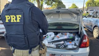 Imagem referente a notícia: PRF apreende armas de airsoft, anabolizantes e eletrônicos na BR-369, em Corbélia