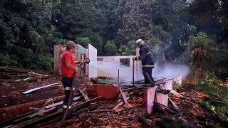 Imagem referente a notícia: Defesa Civil é acionada para incêndio em chácara próxima ao Jardim Juliana