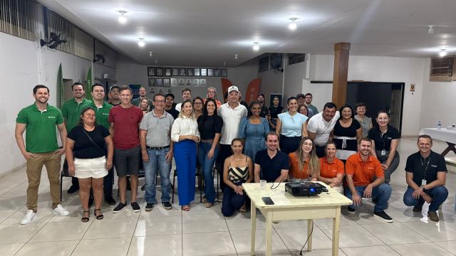 Imagem referente a notícia: Rodada de Crédito orienta empresários sobre acesso responsável a financiamentos em Corbélia