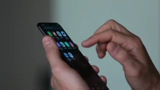 Imagem referente a notícia: INSS alerta para golpe com aplicativo falso de reembolso