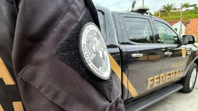 Imagem referente à notícia: PF e Anvisa combatem venda ilegal de remédio para emagrecer