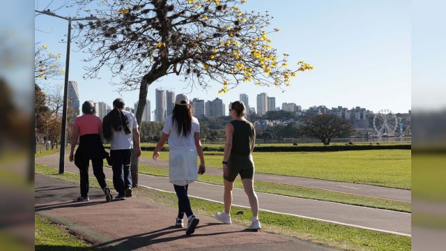 Abril registra chuva e temperaturas acima da média na maior parte do Paraná