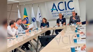 Imagem referente a notícia: Encontro em Cascavel debate desenvolvimento mútuo do turismo na Região Sul