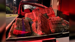 Imagem referente a notícia: PMPR apreende mais de 5 toneladas de maconha em operações no Oeste