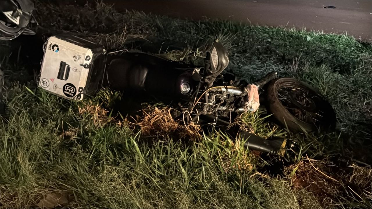 Colisão frontal na BR-369 deixa motociclista em estado gravíssimo; motorista é preso