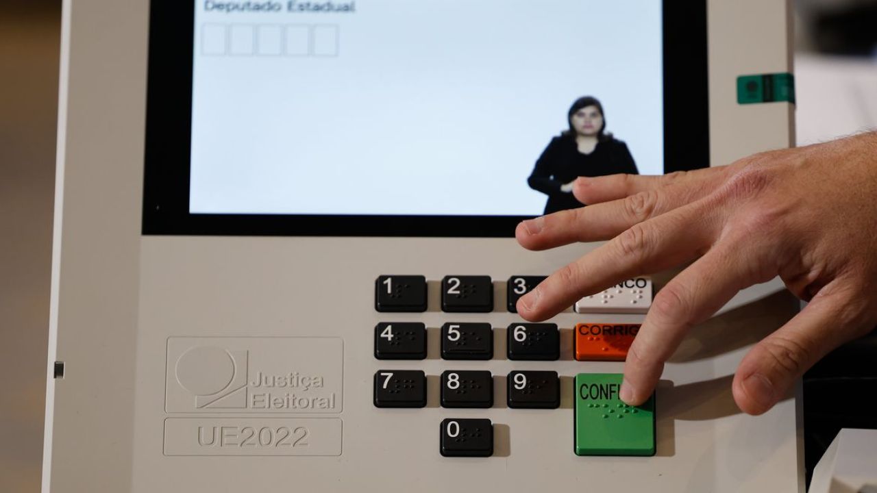 Campanha eleitoral nas ruas e propaganda virtual começam neste domingo
