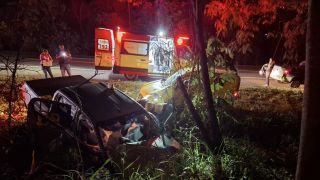 Imagem referente a notícia: Colisão na BR-369 deixa duas pessoas feridas e uma vítima fatal em Ubiratã