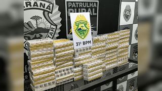 Imagem referente a notícia: Patrulha Rural apreende 2,4 mil ampolas de Tirzepatida em veículo no distrito de Ouro Verde do Piquiri