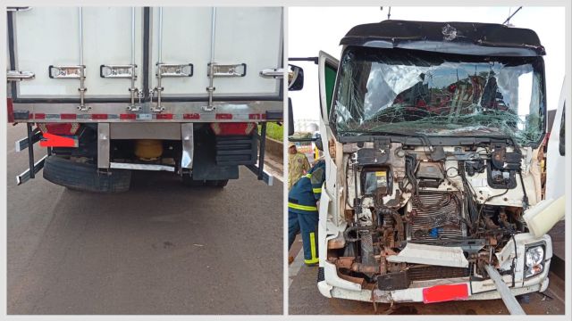 Imagem referente à notícia: Colisão traseira entre caminhões deixa motorista ferido em Corbélia