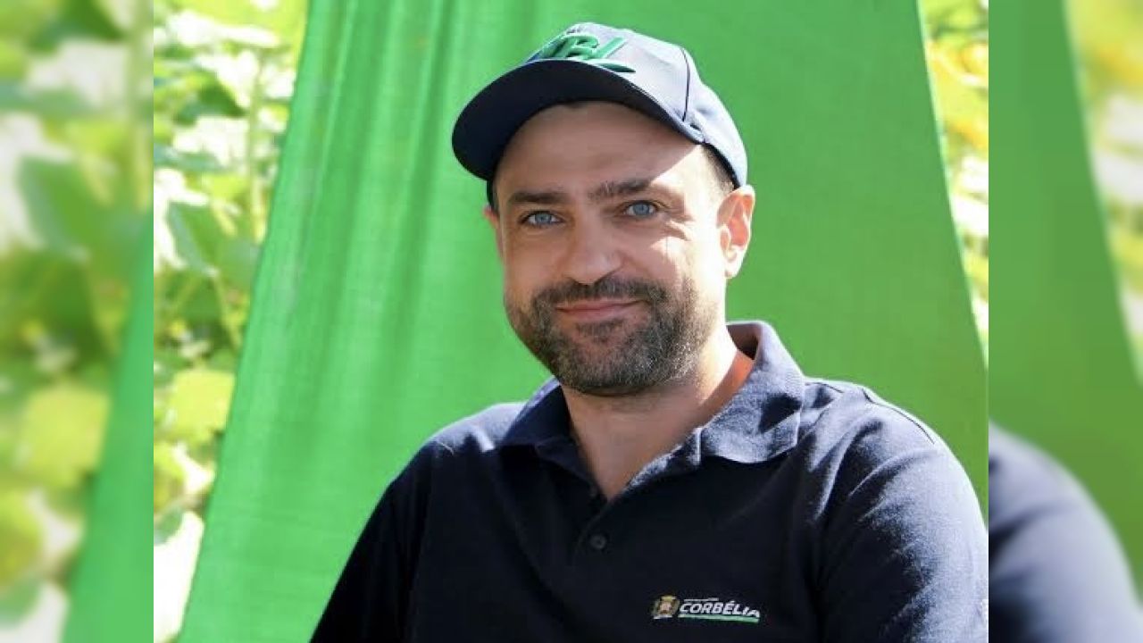 Prefeito Thiago Stefanello transmite temporariamente o cargo ao vice Sandro Huf