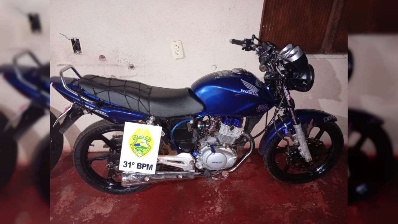 Motocicleta é apreendida após condutor ser flagrado em alta velocidade e sem CNH em Iguatu