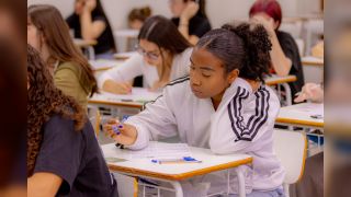 Imagem referente a notícia: Unioeste prorroga até 14 de outubro o prazo de inscrições para o vestibular 2027