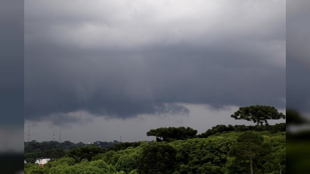 Imagem referente a notícia: El Niño trará acumulados de chuva acima da média até dezembro no Paraná