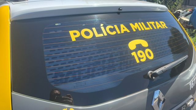Imagem referente a notícia: PM prende homem suspeito de agredir companheira durante ocorrência de violência doméstica em Corbélia
