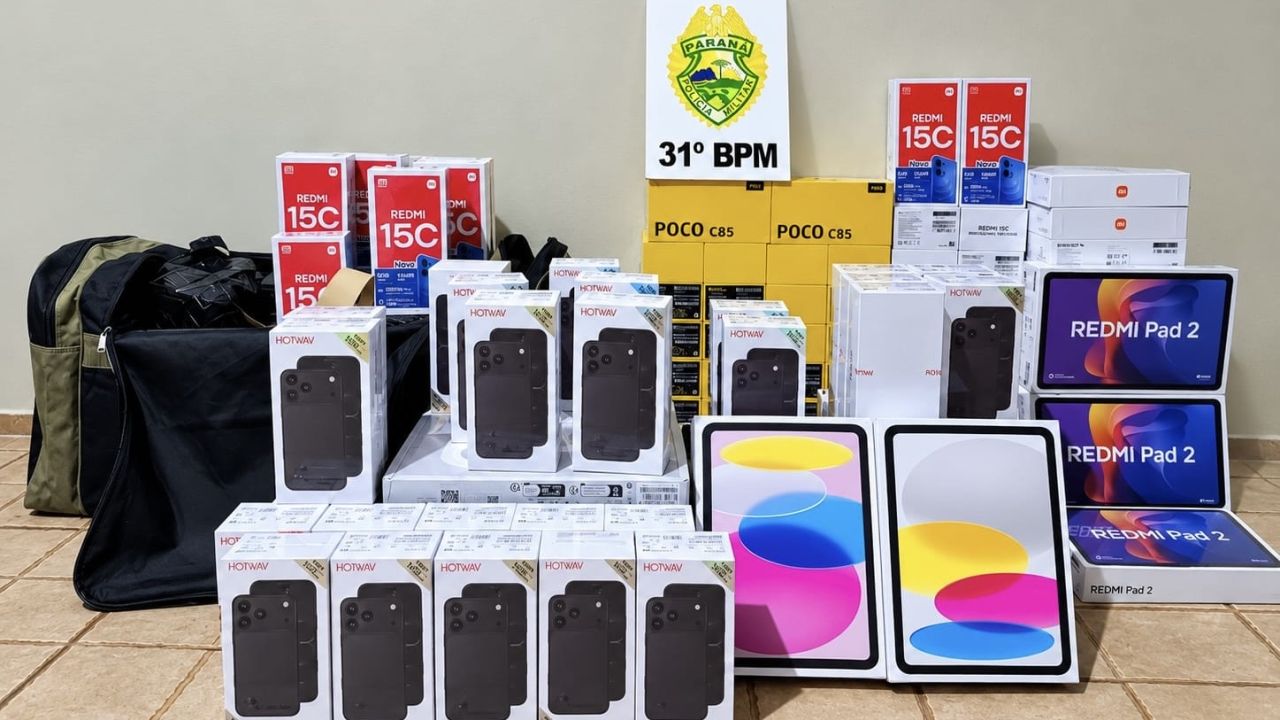 ROTAM apreende dezenas de celulares, iPads e tablets em ônibus abordado na BR-369, em Corbélia